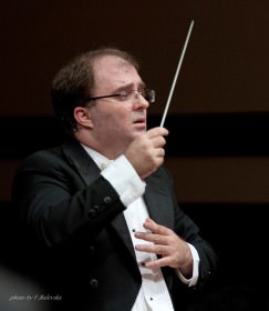 Dirigent: Nayden Todorov